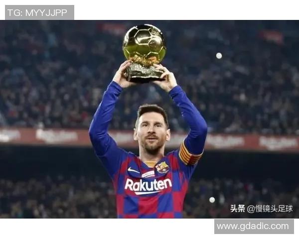 足球巨星震撼登场展现风采 全场热情沸腾引爆全新赛季激情开局