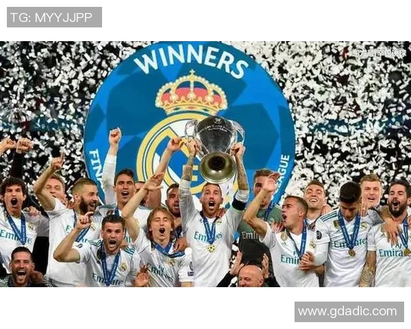 26号足球球星的辉煌历程与成就探索解析 26号足球球星的辉煌历程与成就探索解析