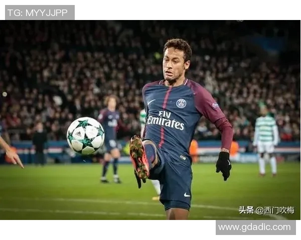 被过度神化的足球巨星:从天才到神话的背后真相与争议 被过度神化的足球巨星:从天才到神话的背后真相与争议